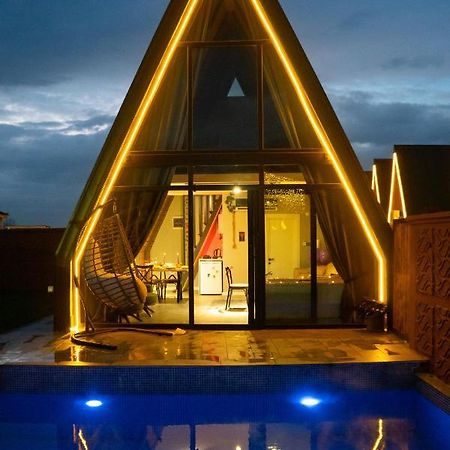 فندق Triangle Life Suit كارتيبي المظهر الخارجي الصورة
