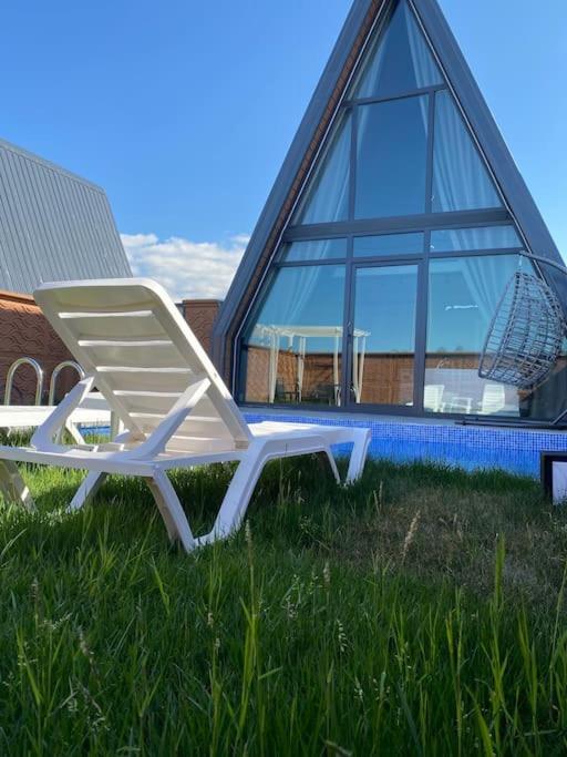 فندق Triangle Life Suit كارتيبي المظهر الخارجي الصورة